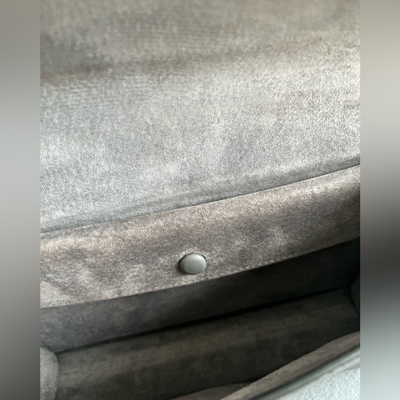 Authentic Alexander McQueen Leather Chain AMQ Bag - Picture 6 of 14